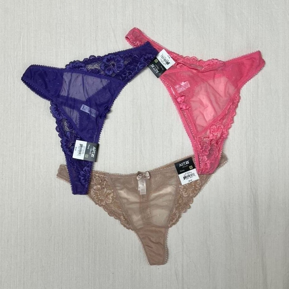 Lace and mesh thong set